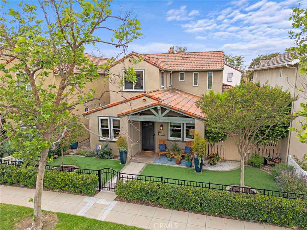 Homes For Sale - 7 Paseo Simpatico<br/> Orange County, Rancho Santa Margarita, CA 92688