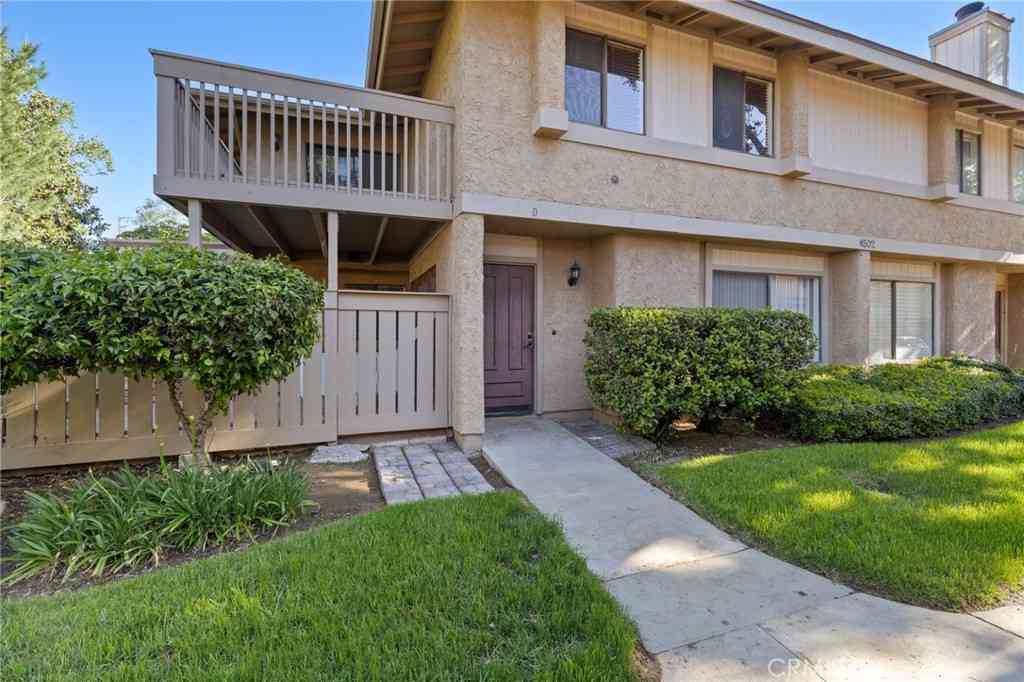 Townhouse For Sale - 4502 Lubbock #D<br/> Ventura County, Simi Valley, CA 93063