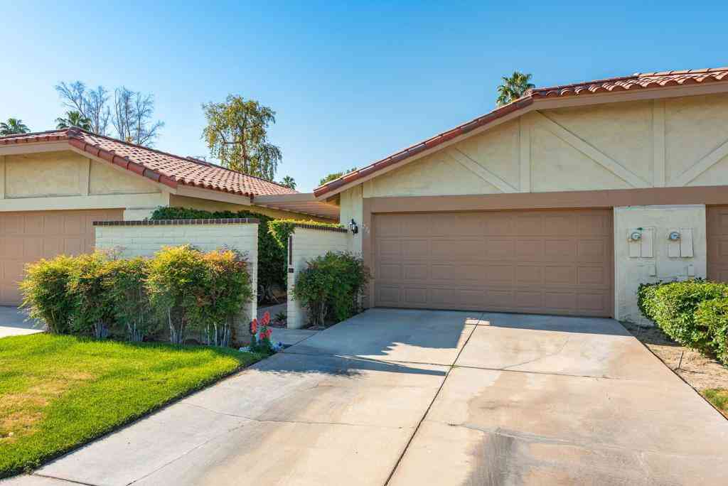 Condo For Sale - 279 San Remo Street<br/> Riverside County, Palm Desert, CA 92260