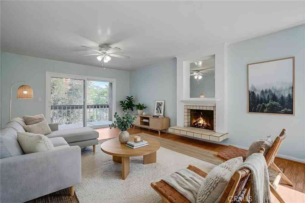 Condo For Sale - 6600 Warner #48<br/> Huntington Beach, CA 92647
