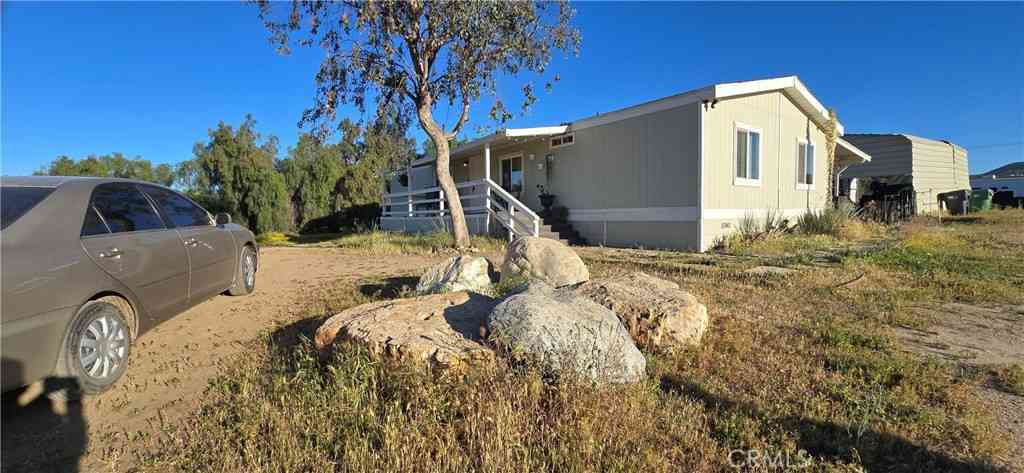 Homes For Sale - 25805 Glenburn<br/> Menifee, CA 92584