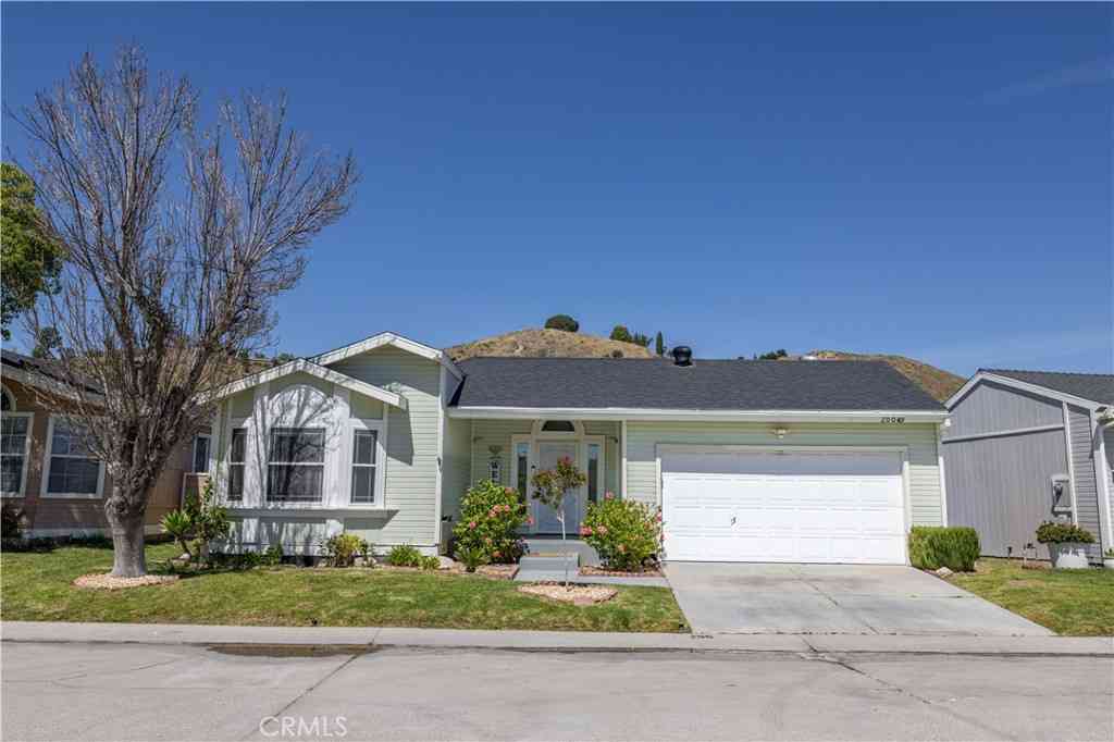 Homes For Sale - 20049 Canyon View<br/> Canyon Country, CA 91351