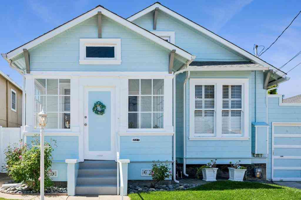 Homes For Sale - 221 Poplar Avenue<br/> San Bruno, CA 94066