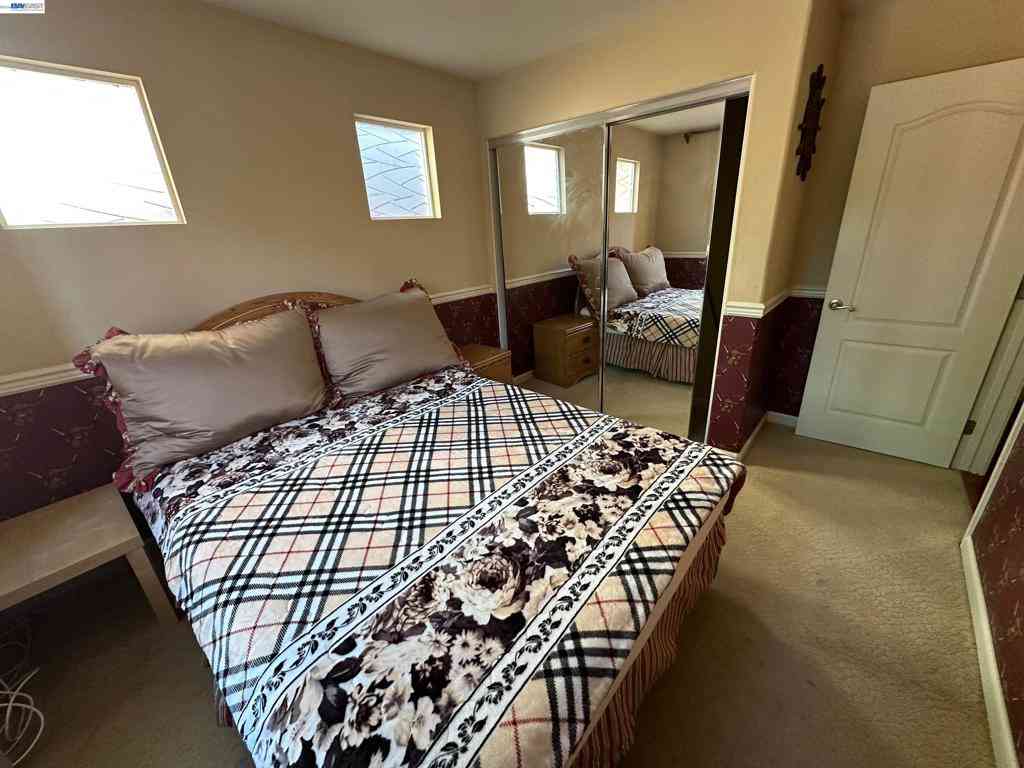 Homes For Rent - 1013 Ridgeview Dr<br/> El Sobrante, CA 94803
