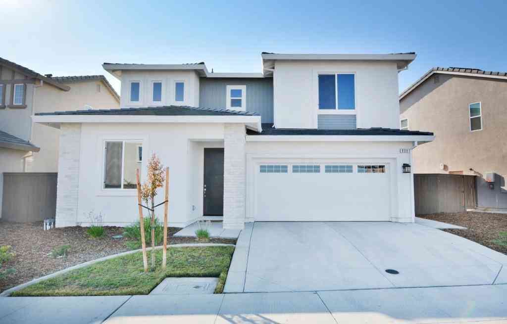 Homes For Sale - 809 Big Range Way<br/> Rocklin, CA 95765