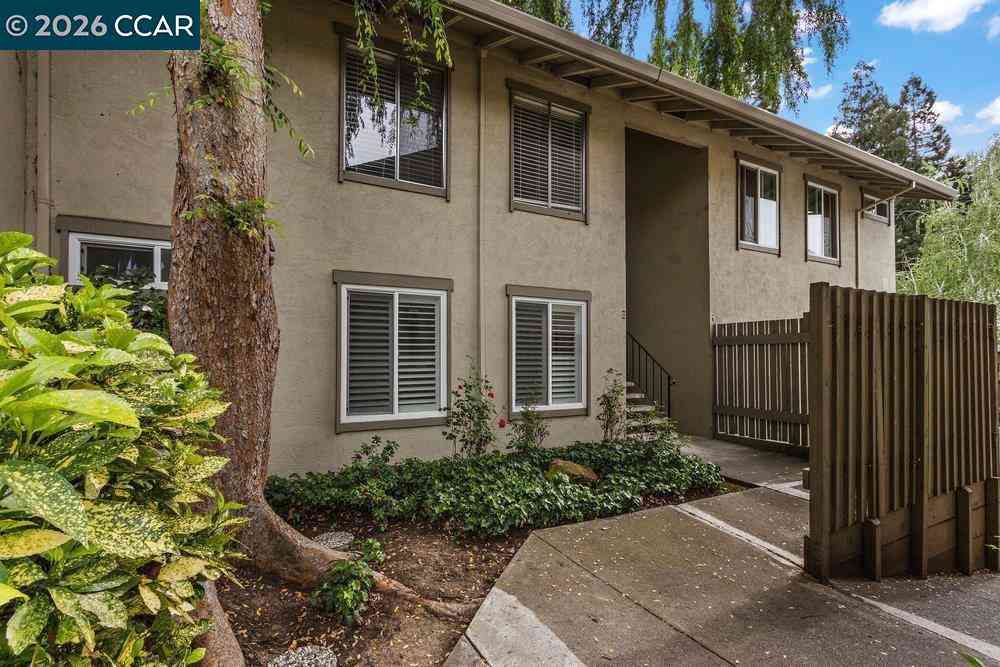 Condo For Sale - 1241 Homestead Ave #206<br/> Walnut Creek, CA 94598