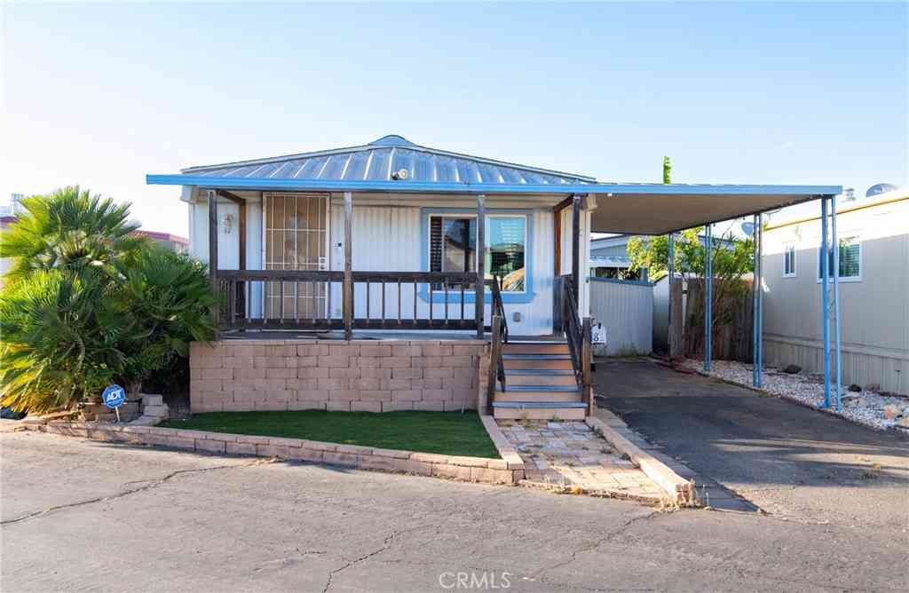 Mobile Home For Sale - 24815 Normandie Avenue #82<br/> Harbor City, CA 90710