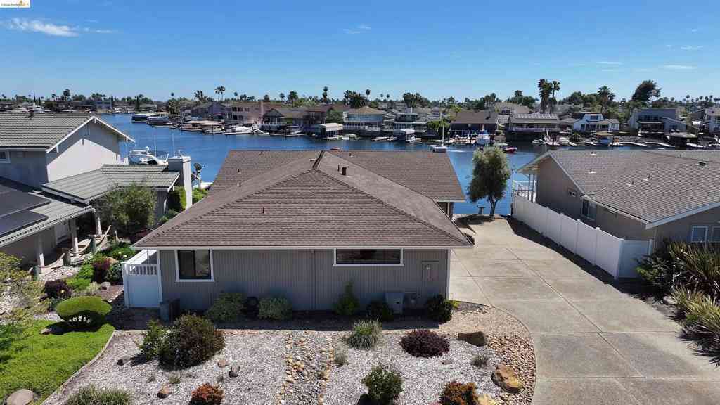 Homes For Sale - 4839 Cabrillo Pt<br/> Discovery Bay, CA 94505