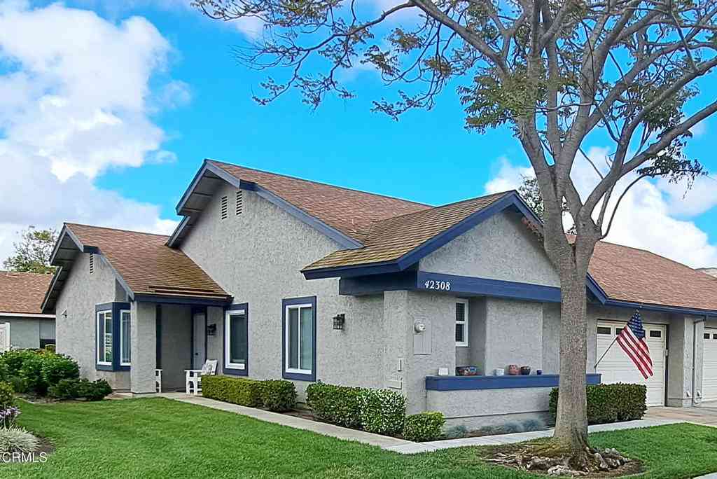 Homes For Sale - 42308 Village 42<br/> Camarillo, CA 93012