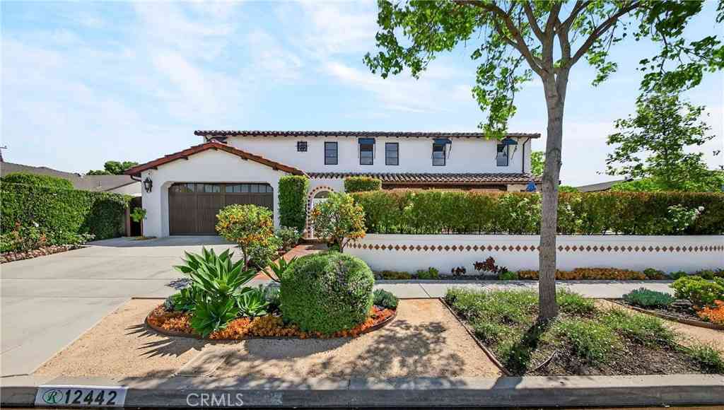 Homes For Sale - 12442 Christy<br/> Los Alamitos, CA 90720