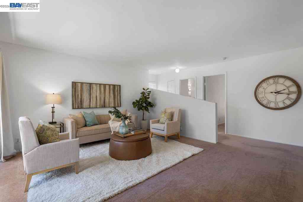Condo For Sale - 8975 Alcosta Blvd #132<br/> San Ramon, CA 94583