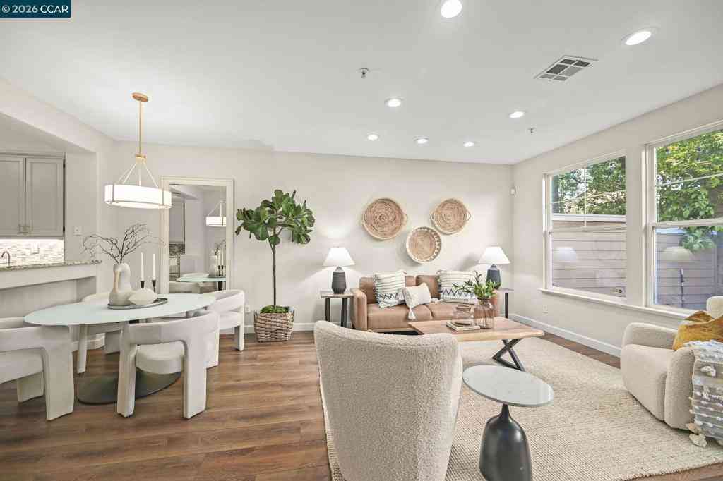 Condo For Sale - 1830 Cutter Ct<br/> San Ramon, CA 94583