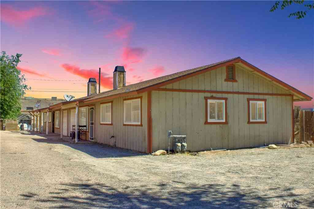 Multifamily For Sale - 16594 Vine<br/> Hesperia, CA 92345