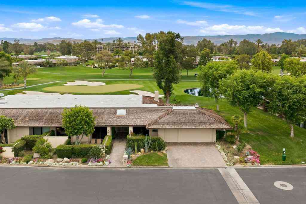 Homes For Sale - 34 Columbia Drive<br/> Rancho Mirage, CA 92270