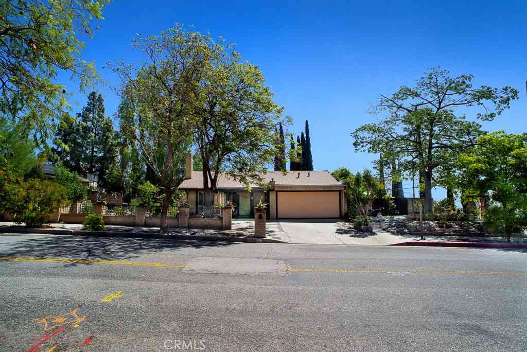 Homes For Sale - 13576 Polk Street<br/> Sylmar, CA 91342