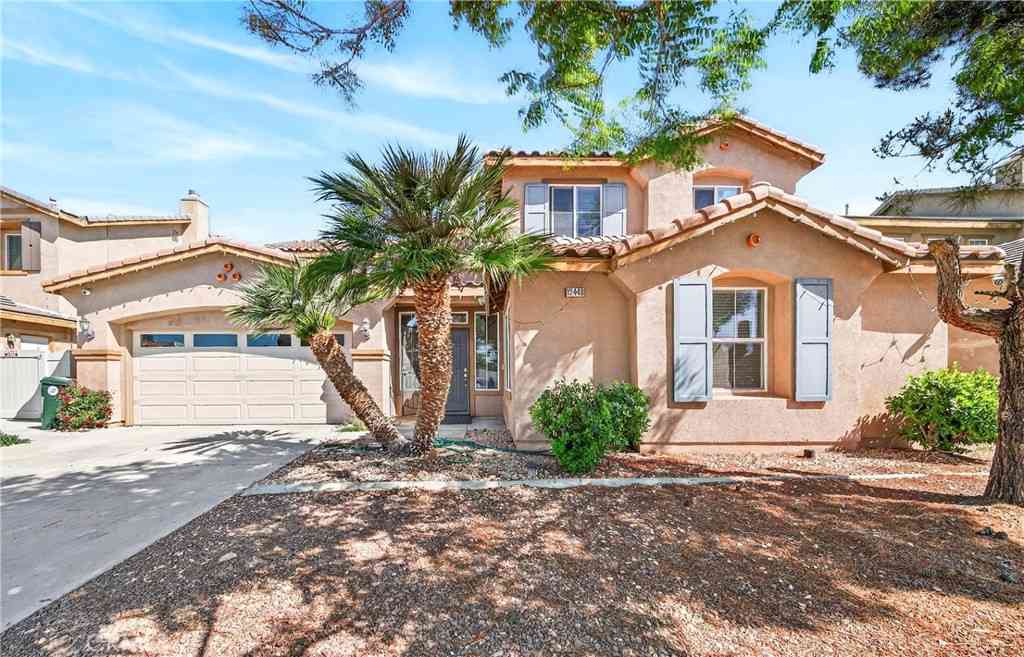 Homes For Sale - 12448 Los Pinos<br/> Victorville, CA 92392