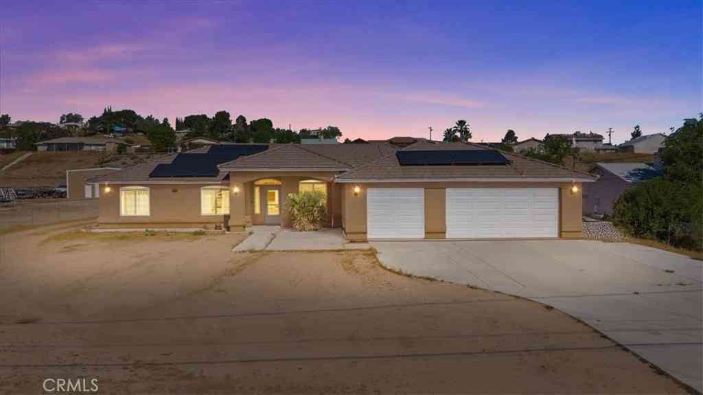 Homes For Sale - 7860 Alston<br/> Hesperia, CA 92345