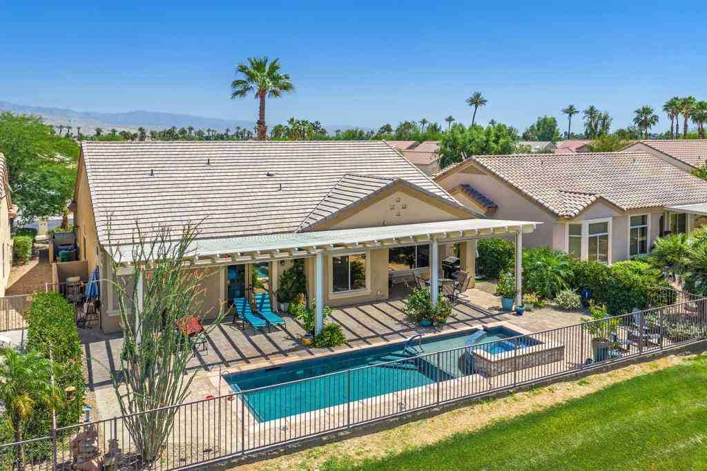 Homes For Sale - 36551 Royal Sage Court<br/> Riverside County, Palm Desert, CA 92211