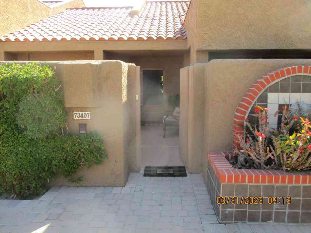 Condo For Rent - 73407 Foxtail Lane<br/> Palm Desert, CA 92260