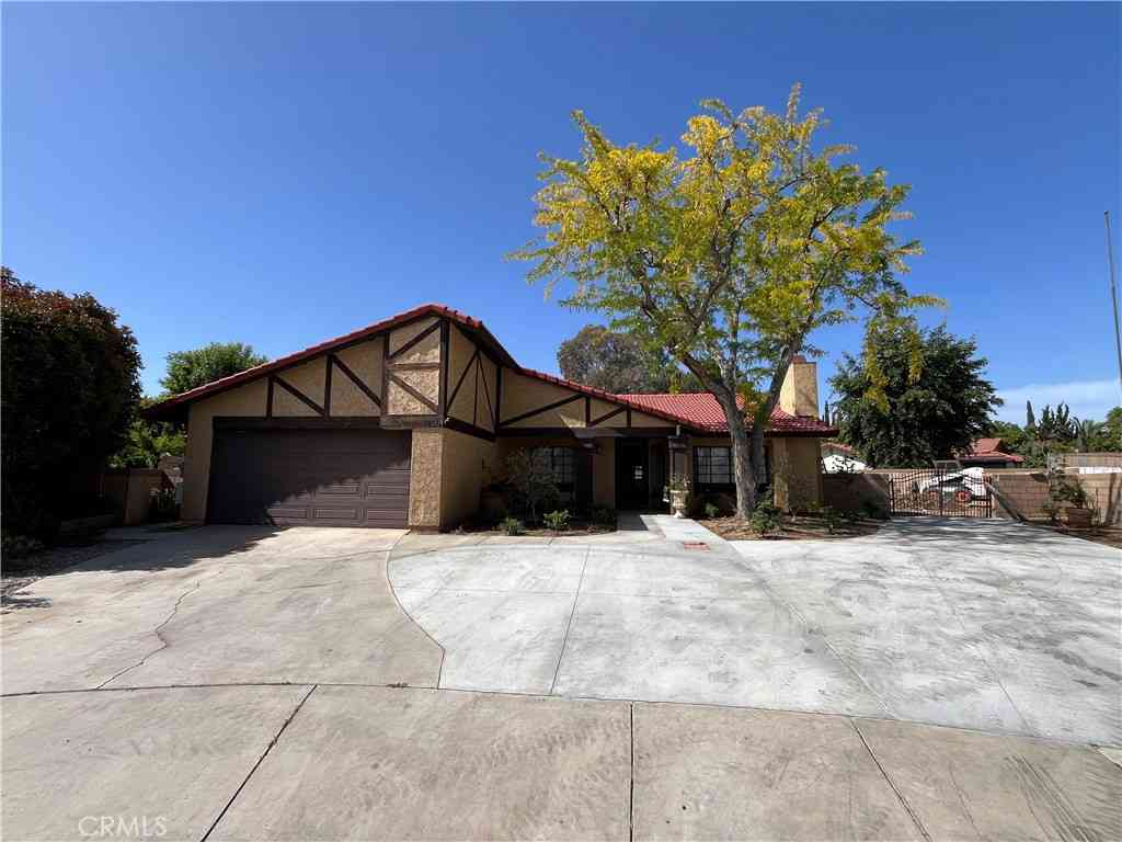 Homes For Sale - 1200 Pasteur Drive<br/> Lancaster, CA 93535