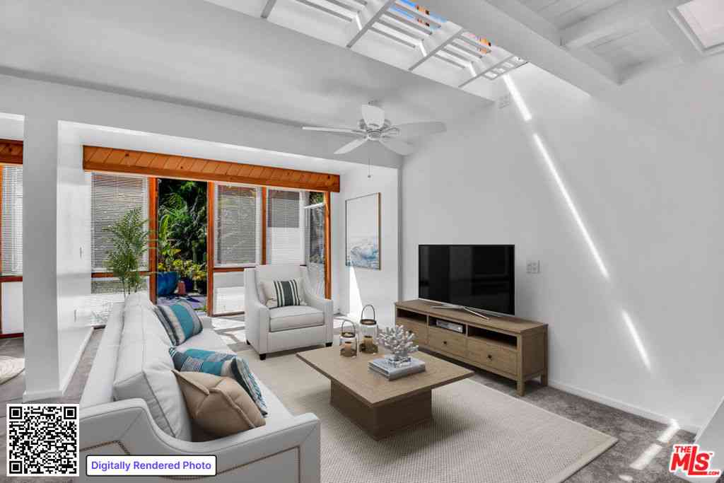 Homes For Rent - 6456 Surfside Way #GH<br/> Malibu, CA 90265