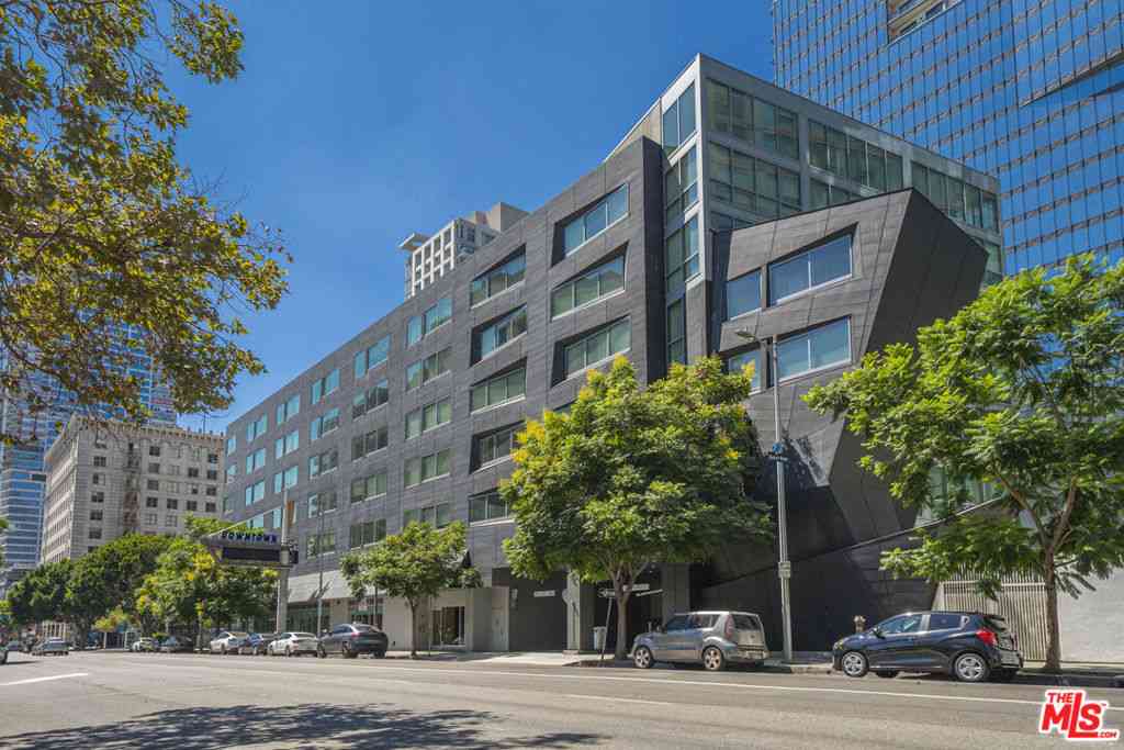 Condo For Sale - 901 S Flower Street #714<br/> Los Angeles, CA 90015