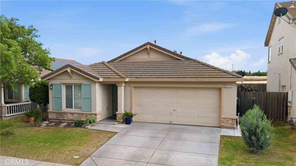 Homes For Sale - 1478 La Sierra<br/> Merced, CA 95348
