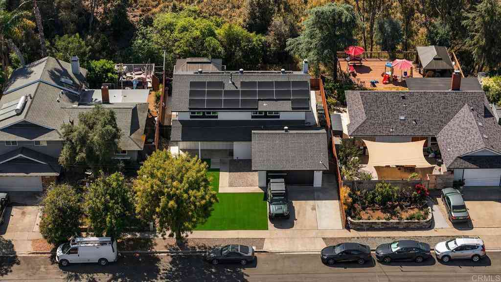 Homes For Sale - 5300 Tufts Street<br/> La Mesa, CA 91942
