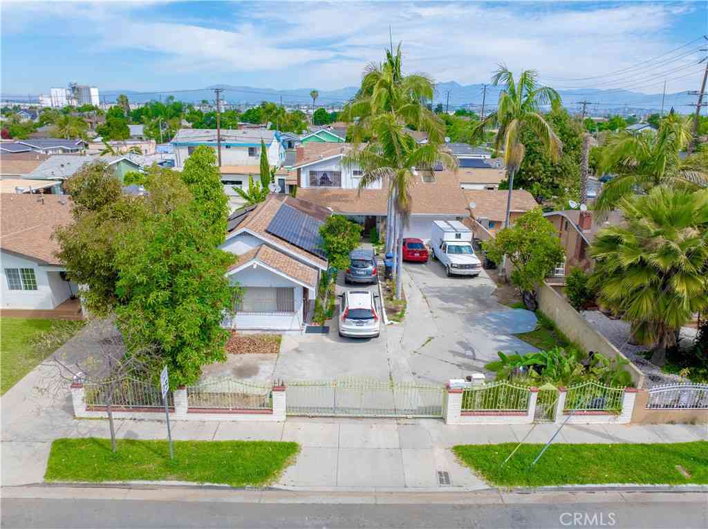 Multifamily For Sale - 3651 E 56th<br/> Los Angeles County, Maywood, CA 90270
