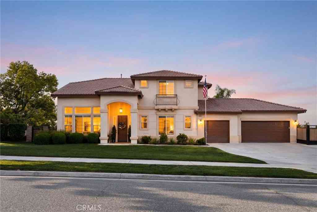 Homes For Sale - 35443 Schafer Ranch<br/> Yucaipa, CA 92399