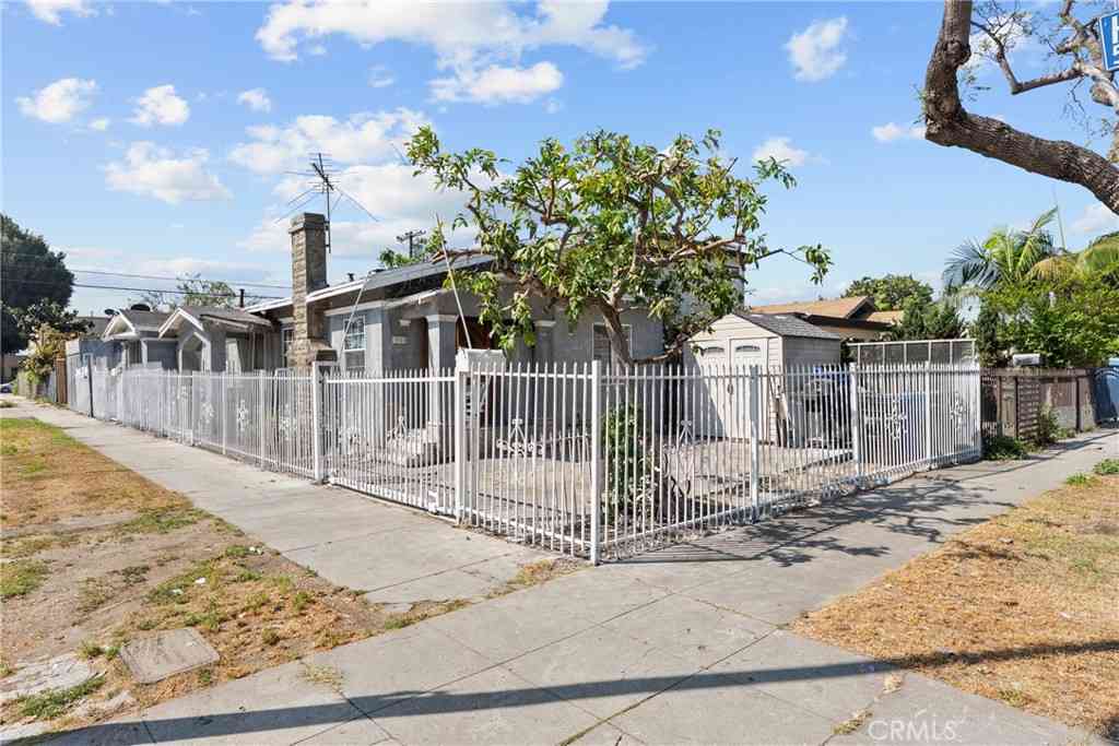 Multifamily For Sale - 1500 W 59th Place<br/> Los Angeles, CA 90047