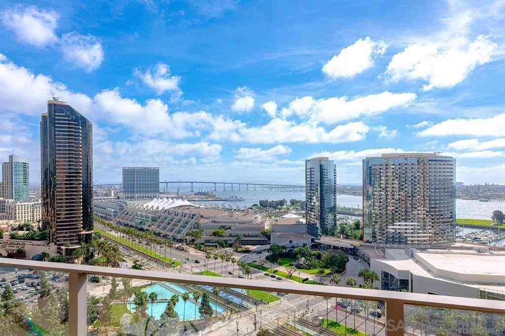 Condo For Sale - 550 Front St. #1808<br/> San Diego, CA 92101
