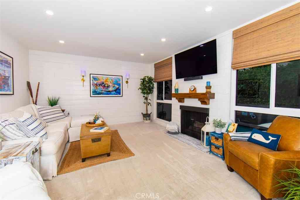 Condo For Sale - 28121 Highridge #305<br/> Rolling Hills Estates, CA 90275