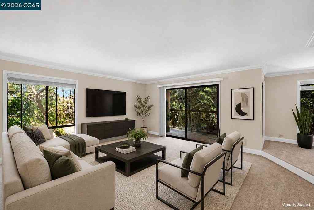 Condo For Sale - 360 N Civic Dr #204<br/> Contra Costa County, Walnut Creek, CA 94596