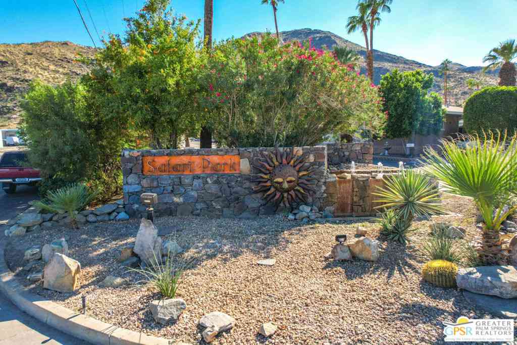 Mobile Home For Sale - 260 Costa Mesa Drive<br/> Palm Springs, CA 92264