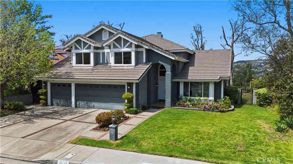 Homes For Sale - 3537 Foxglove Road<br/> Glendale, CA 91206