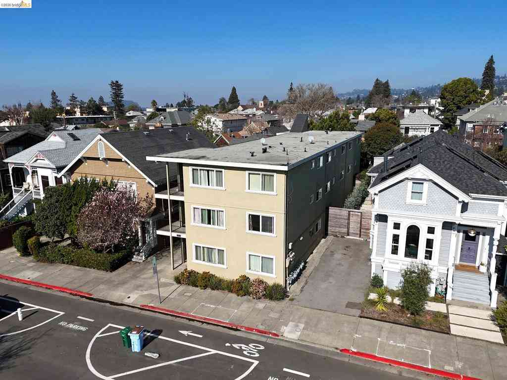 Homes For Sale - 2015 Hearst Ave<br/> Alameda County, Berkeley, CA 94709