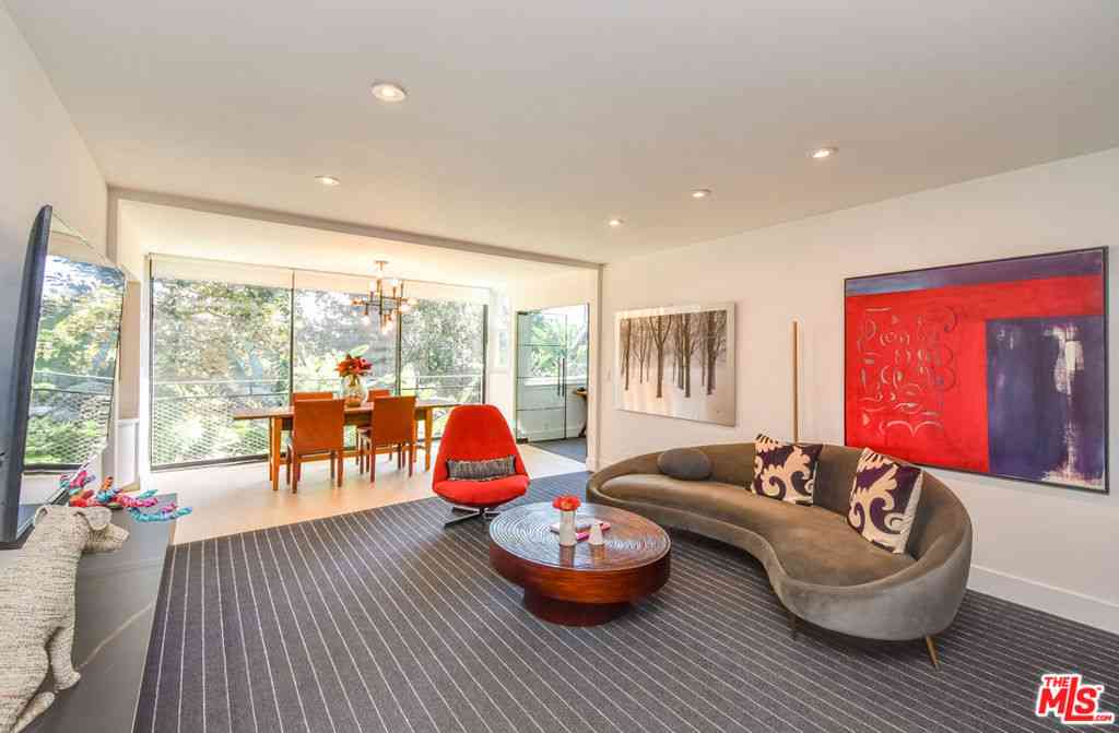 Condo For Sale - 289 S Barrington Avenue #A211<br/> Los Angeles, CA 90049
