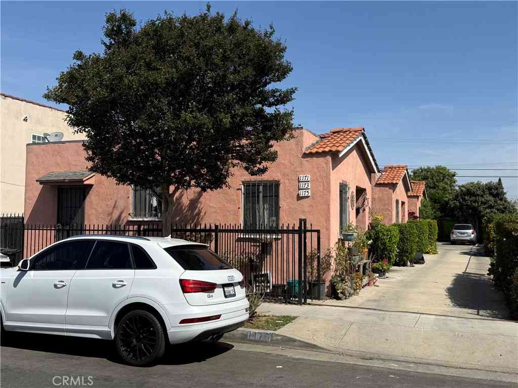 Multifamily For Sale - 1171 W 38th Street<br/> Los Angeles County, Los Angeles, CA 90037