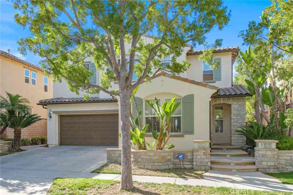 Homes For Sale - 143 Weathervane<br/> Orange County, Irvine, CA 92603