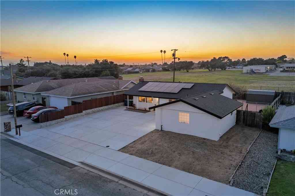 Homes For Sale - 131 Deneb<br/> Santa Barbara County, Lompoc, CA 93436