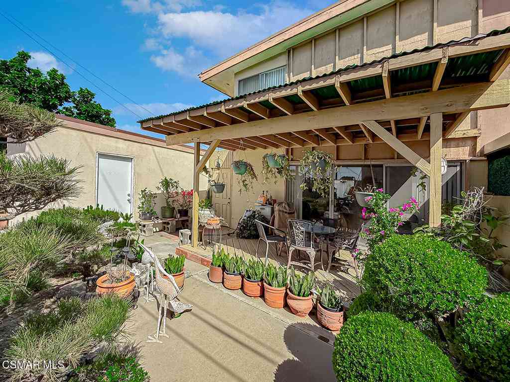 Townhouse For Sale - 46 Merit Park Drive<br/> Los Angeles County, Gardena, CA 90247