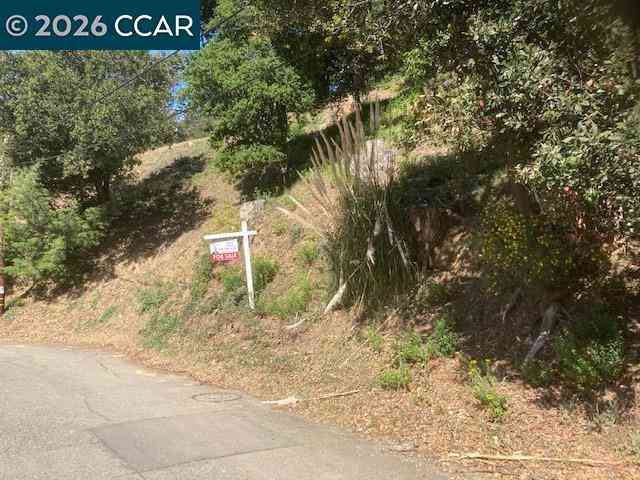Vacant Land For Sale - Woodrow Drive<br/> Oakland, CA 94611