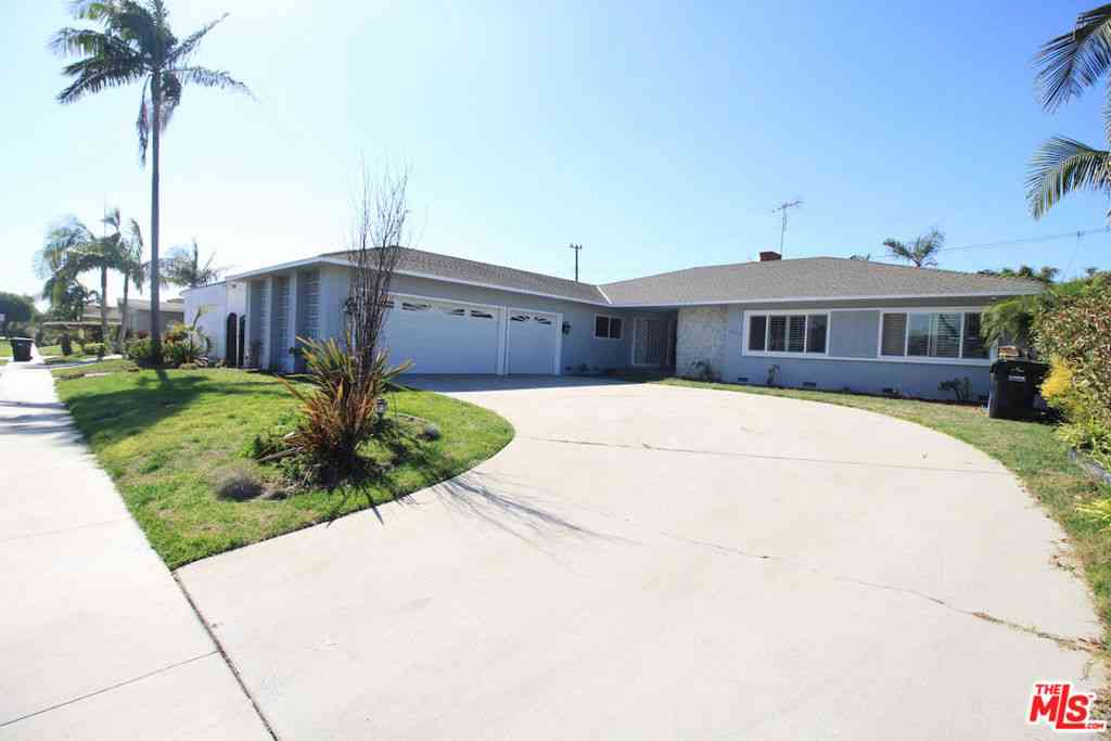 Homes For Rent - 6605 S Sherbourne Drive<br/> Los Angeles, CA 90056
