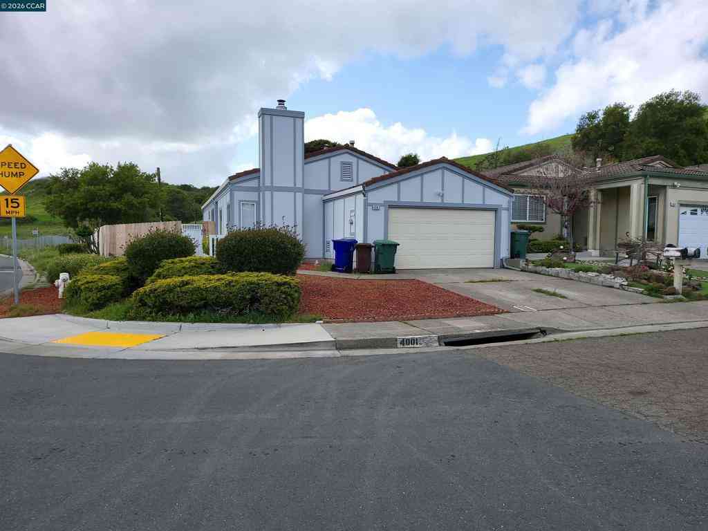 Homes For Rent - 4001 Mozart Dr<br/> Richmond, CA 94803