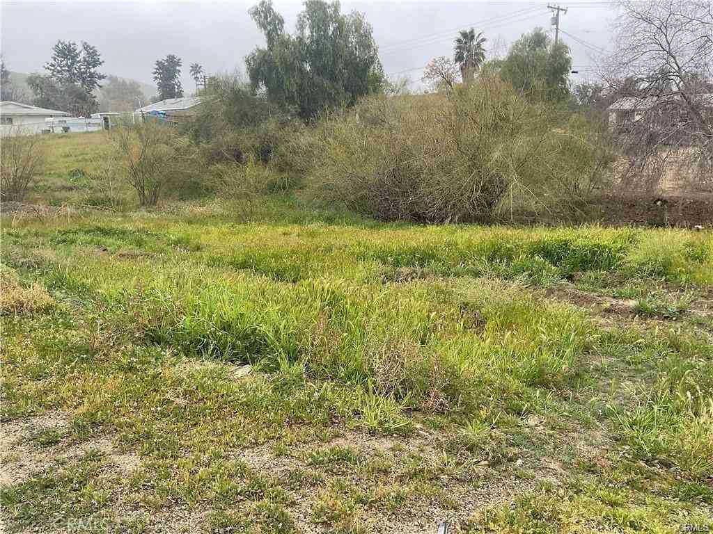 Vacant Land For Sale - 1 San Jacinto Road<br/> Menifee, CA 92587