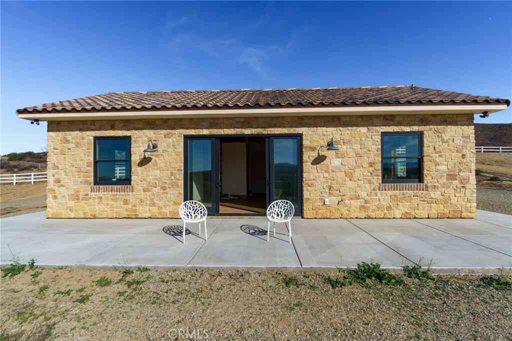 Homes For Rent - 37219 Quarter Valley<br/> Temecula, CA 92592