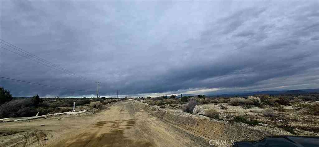 Vacant Land For Sale - 24300 Fort Tejon Road<br/> Llano, CA 93544
