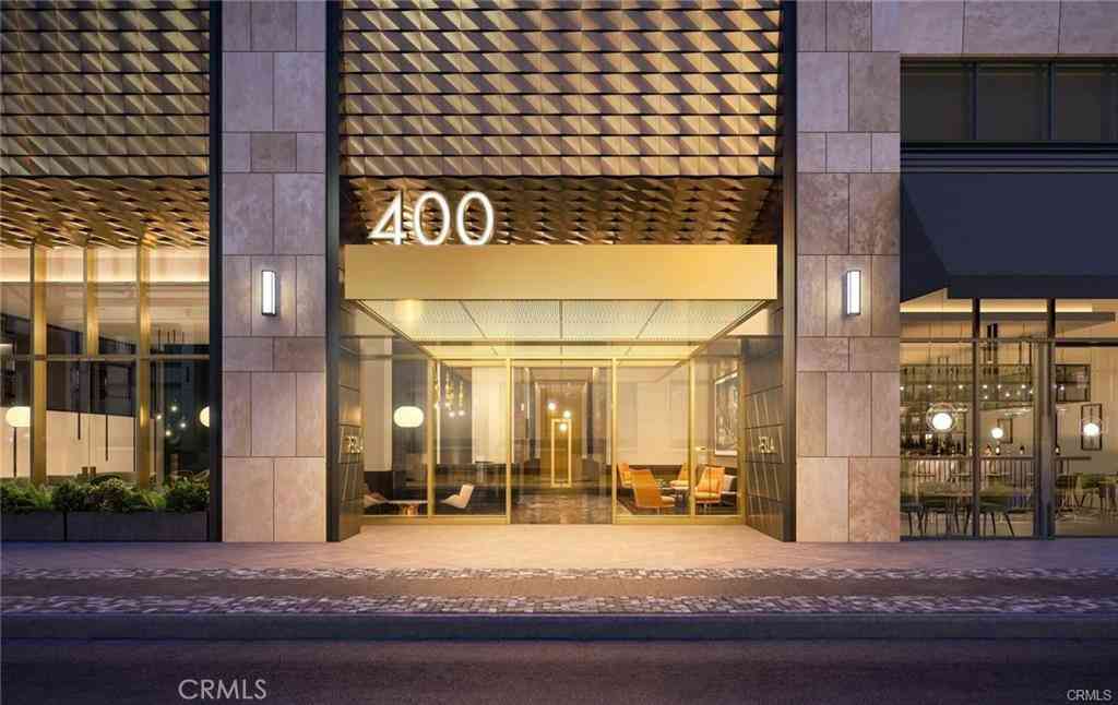 Condo For Rent - 400 S Broadway #2504<br/> Los Angeles, CA 90013