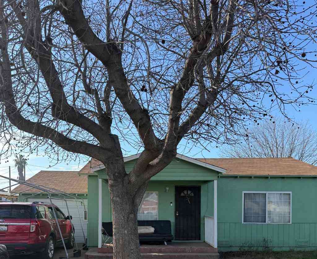 Homes For Sale - 1625 Spokane Street<br/> Modesto, CA 95358